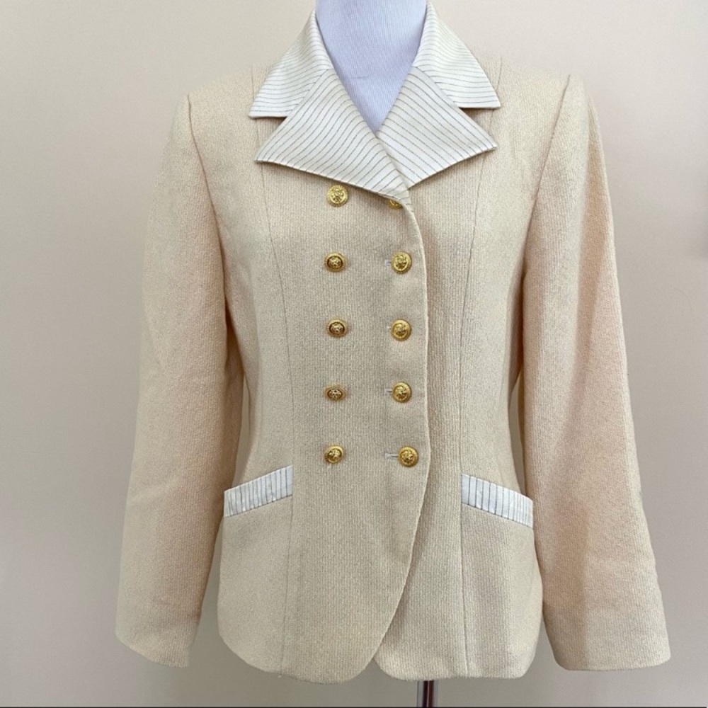 VINTAGE ALBERT NIPON BLAZER
JACKET STRUCTURED IVORY CREAM BEIGE WOOL BLEND SZ 4 - Picture 3 of 14